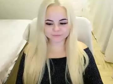 Girls: discover live performances with matured cam models, from teasing to fixations, in a variety of stunning live sex cams.