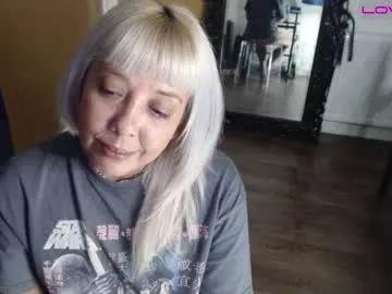 sunni_hottie from Chaturbate