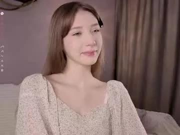 Girls: discover live performances with matured cam models, from teasing to fixations, in a variety of stunning live sex cams.