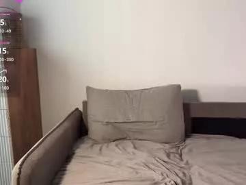 Girls: discover live performances with matured cam models, from teasing to fixations, in a variety of stunning live sex cams.