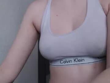 Girls: discover live performances with matured cam models, from teasing to fixations, in a variety of stunning live sex cams.