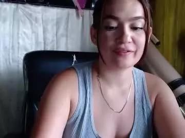 sweet_feeling30 from Chaturbate