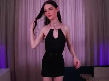 Girls: discover live performances with matured cam models, from teasing to fixations, in a variety of stunning live sex cams.