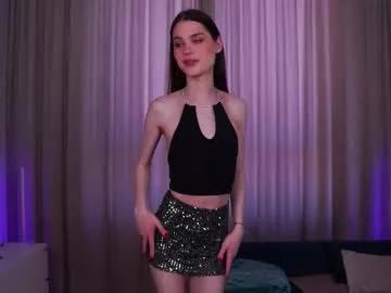 Girls: discover live performances with matured cam models, from teasing to fixations, in a variety of stunning live sex cams.