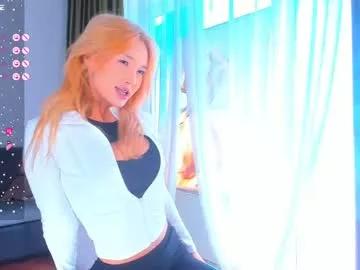 Girls: discover live performances with matured cam models, from teasing to fixations, in a variety of stunning live sex cams.