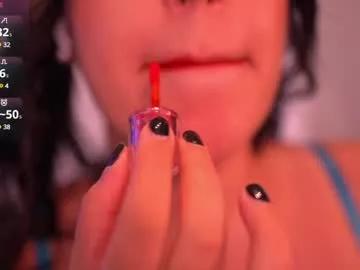 Girls: discover live performances with matured cam models, from teasing to fixations, in a variety of stunning live sex cams.