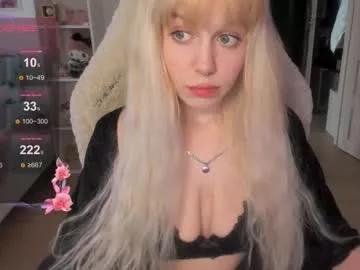 sweetcheecksmolly from Chaturbate