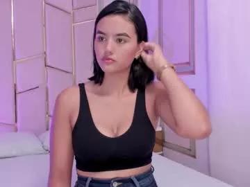 Girls: discover live performances with matured cam models, from teasing to fixations, in a variety of stunning live sex cams.