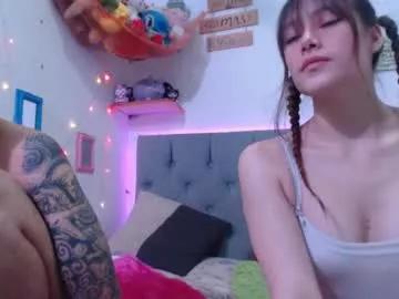 Girls: discover live performances with matured cam models, from teasing to fixations, in a variety of stunning live sex cams.
