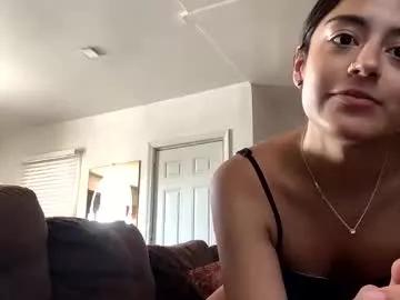 Girls: discover live performances with matured cam models, from teasing to fixations, in a variety of stunning live sex cams.