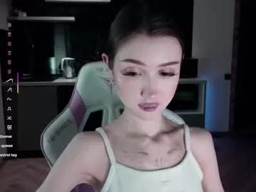 Girls: discover live performances with matured cam models, from teasing to fixations, in a variety of stunning live sex cams.