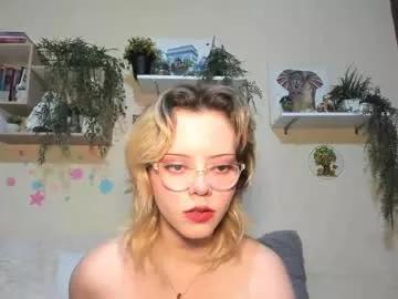 sweetshiro from Chaturbate