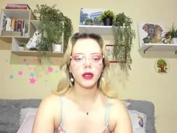 sweetshiro from Chaturbate