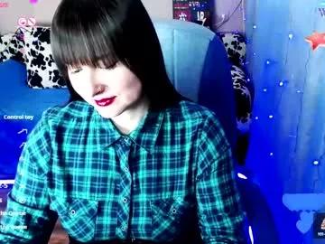 sweetsunnymila from Chaturbate