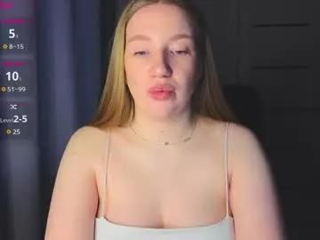 Girls: discover live performances with matured cam models, from teasing to fixations, in a variety of stunning live sex cams.