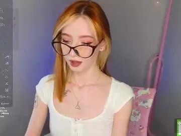 Girls: discover live performances with matured cam models, from teasing to fixations, in a variety of stunning live sex cams.