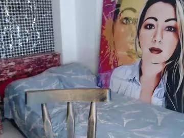 Girls: discover live performances with matured cam models, from teasing to fixations, in a variety of stunning live sex cams.