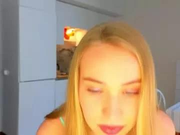 Girls: discover live performances with matured cam models, from teasing to fixations, in a variety of stunning live sex cams.