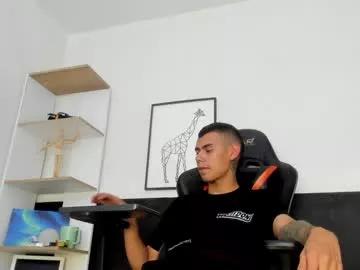 tatanwalker from Chaturbate