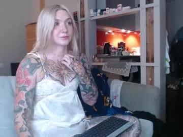 tattoobbgirl from Chaturbate