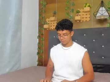 tayler_snow from Chaturbate is Freechat