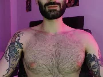Girls: discover live performances with matured cam models, from teasing to fixations, in a variety of stunning live sex cams.