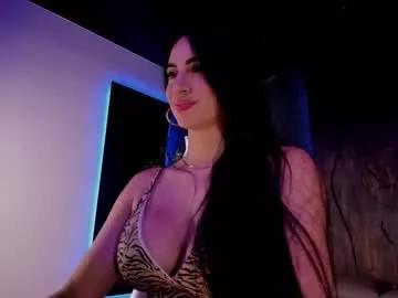 Girls: discover live performances with matured cam models, from teasing to fixations, in a variety of stunning live sex cams.