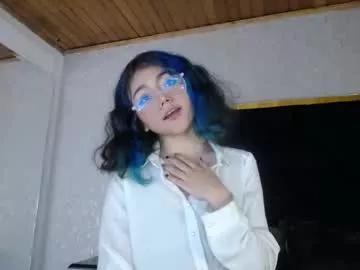 Girls: discover live performances with matured cam models, from teasing to fixations, in a variety of stunning live sex cams.