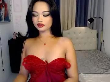 Girls: discover live performances with matured cam models, from teasing to fixations, in a variety of stunning live sex cams.