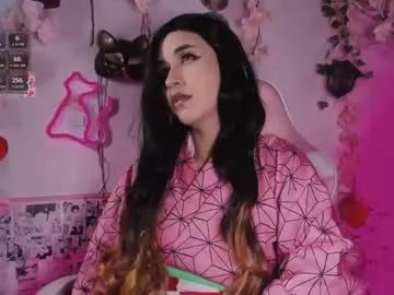 Girls: discover live performances with matured cam models, from teasing to fixations, in a variety of stunning live sex cams.