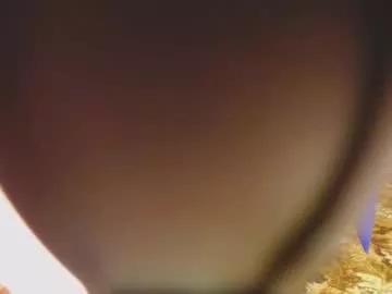 Girls: discover live performances with matured cam models, from teasing to fixations, in a variety of stunning live sex cams.