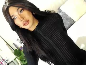 Girls: discover live performances with matured cam models, from teasing to fixations, in a variety of stunning live sex cams.