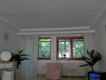 tiffanyhouston_ from Chaturbate