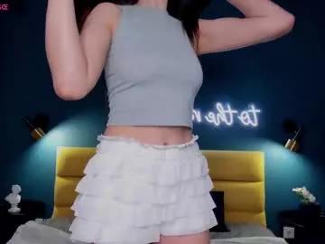 Girls: discover live performances with matured cam models, from teasing to fixations, in a variety of stunning live sex cams.