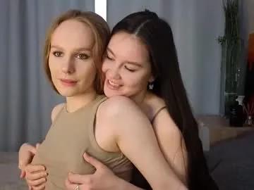 too_cute_blonde_girl from Chaturbate
