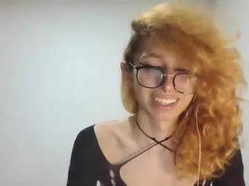 Girls: discover live performances with matured cam models, from teasing to fixations, in a variety of stunning live sex cams.