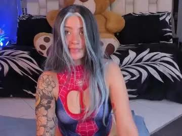 Girls: discover live performances with matured cam models, from teasing to fixations, in a variety of stunning live sex cams.