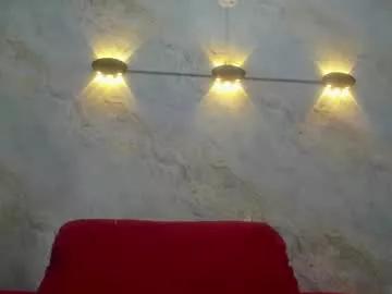 Girls: discover live performances with matured cam models, from teasing to fixations, in a variety of stunning live sex cams.