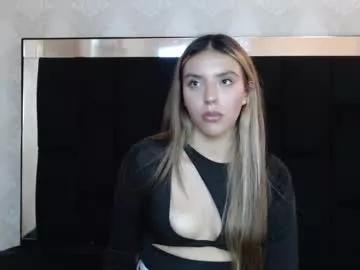 Girls: discover live performances with matured cam models, from teasing to fixations, in a variety of stunning live sex cams.