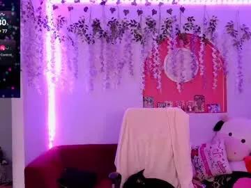 Girls: discover live performances with matured cam models, from teasing to fixations, in a variety of stunning live sex cams.