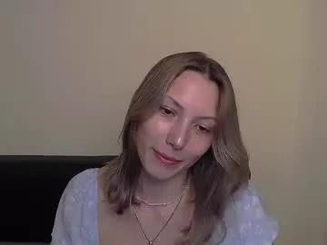 Girls: discover live performances with matured cam models, from teasing to fixations, in a variety of stunning live sex cams.