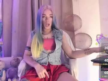 Girls: discover live performances with matured cam models, from teasing to fixations, in a variety of stunning live sex cams.