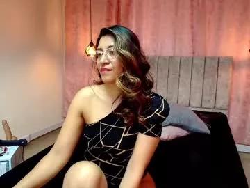 Girls: discover live performances with matured cam models, from teasing to fixations, in a variety of stunning live sex cams.