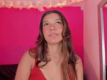 Girls: discover live performances with matured cam models, from teasing to fixations, in a variety of stunning live sex cams.