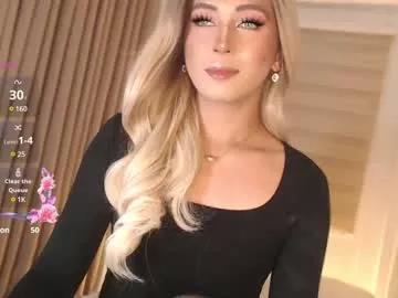 Girls: discover live performances with matured cam models, from teasing to fixations, in a variety of stunning live sex cams.