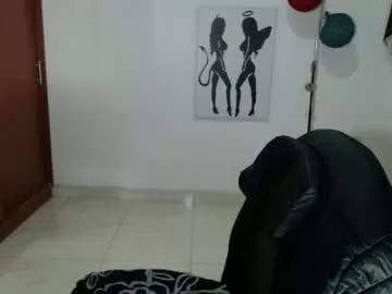 vivian_milf_paint from Chaturbate