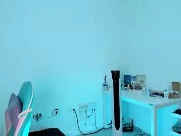 Girls: discover live performances with matured cam models, from teasing to fixations, in a variety of stunning live sex cams.