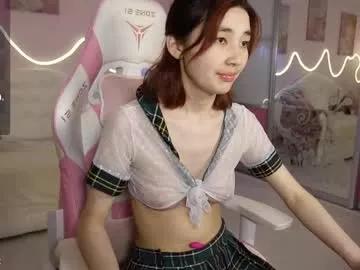 wendyyholmess model from Chaturbate