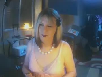 Girls: discover live performances with matured cam models, from teasing to fixations, in a variety of stunning live sex cams.