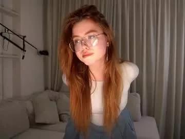 Girls: discover live performances with matured cam models, from teasing to fixations, in a variety of stunning live sex cams.